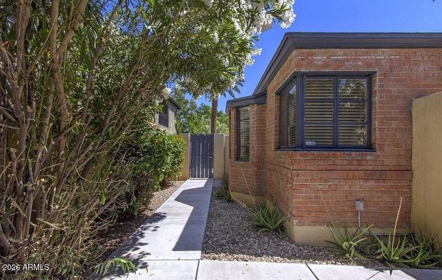 830 N 6TH Avenue, Phoenix, AZ 85003