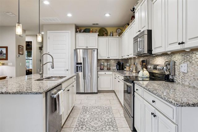 15562 WATERLEIGH COVE DRIVE, Winter Garden, FL 34787