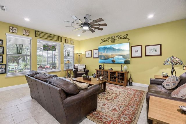 15562 WATERLEIGH COVE DRIVE, Winter Garden, FL 34787