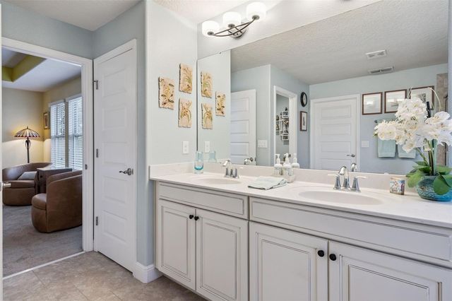 15562 WATERLEIGH COVE DRIVE, Winter Garden, FL 34787