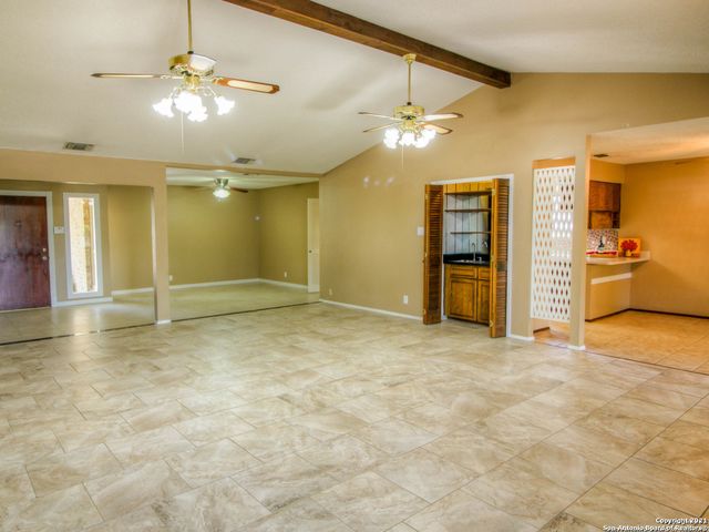 14119 Moss Farm, San Antonio, TX 78231