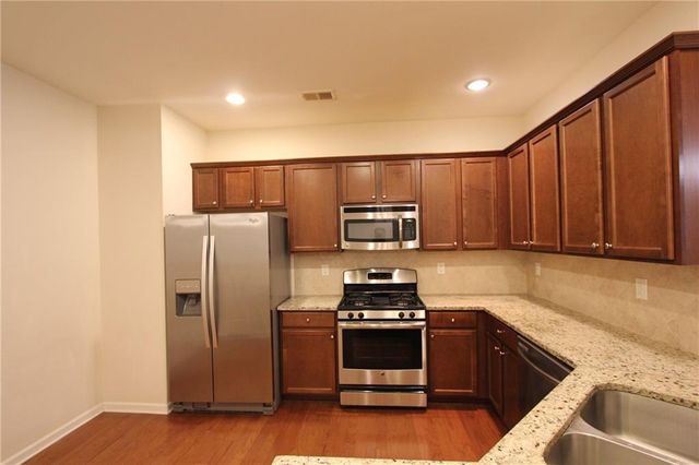 2132 Greencrest Circle, Alpharetta, GA 30004