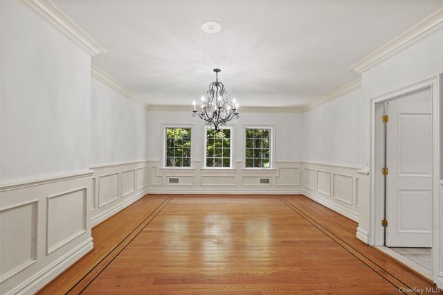 193 Saxon Woods Road, Scarsdale, NY 10583