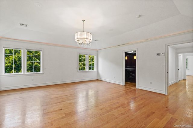 193 Saxon Woods Road, Scarsdale, NY 10583