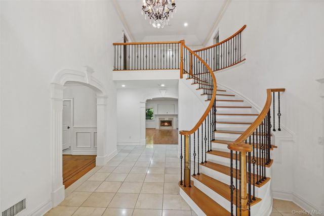 193 Saxon Woods Road, Scarsdale, NY 10583