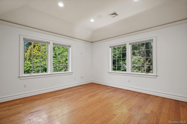 193 Saxon Woods Road, Scarsdale, NY 10583