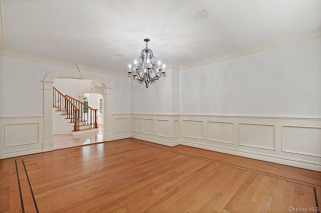 193 Saxon Woods Road, Scarsdale, NY 10583
