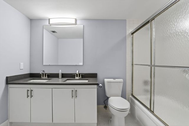 3001 Portofino Isle G3, Coconut Creek, FL 33066