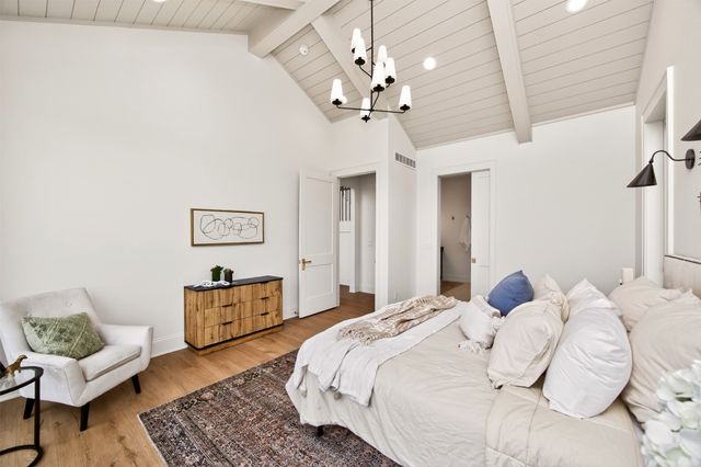 550 Harvest Road, Pella, IA 50219