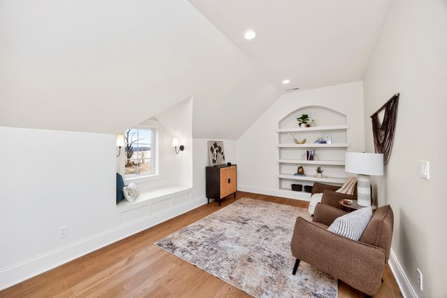 550 Harvest Road, Pella, IA 50219