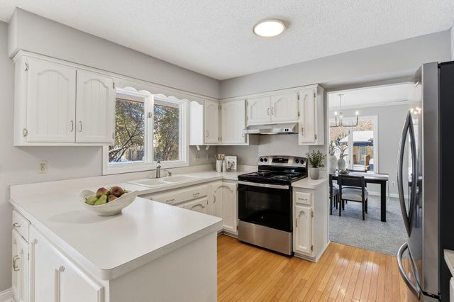 786 Torchwood Court, New Brighton, MN 55112