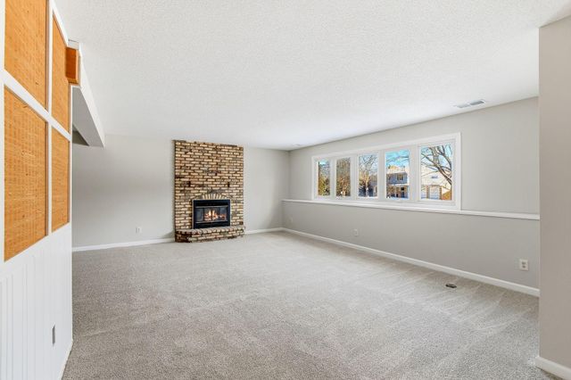 786 Torchwood Court, New Brighton, MN 55112