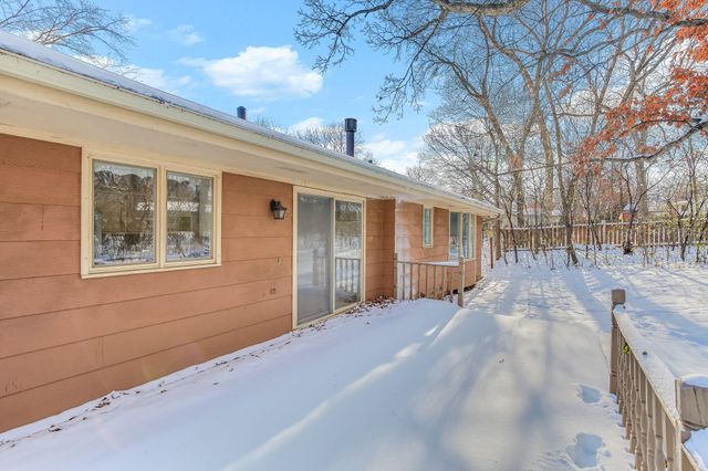 786 Torchwood Court, New Brighton, MN 55112