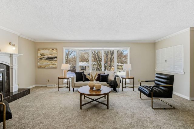 786 Torchwood Court, New Brighton, MN 55112