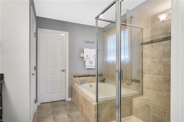 525 Loggerhead DR, Newport News, VA 23601