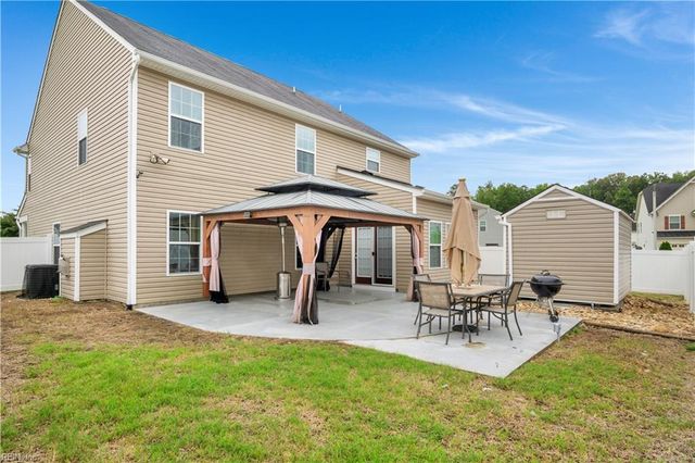 525 Loggerhead DR, Newport News, VA 23601
