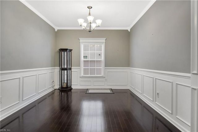 525 Loggerhead DR, Newport News, VA 23601
