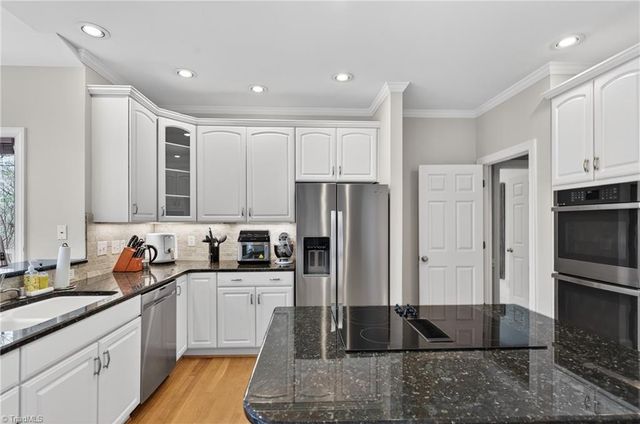 3205 Timberoak Court, Greensboro, NC 27410