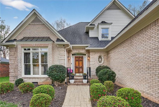 3205 Timberoak Court, Greensboro, NC 27410