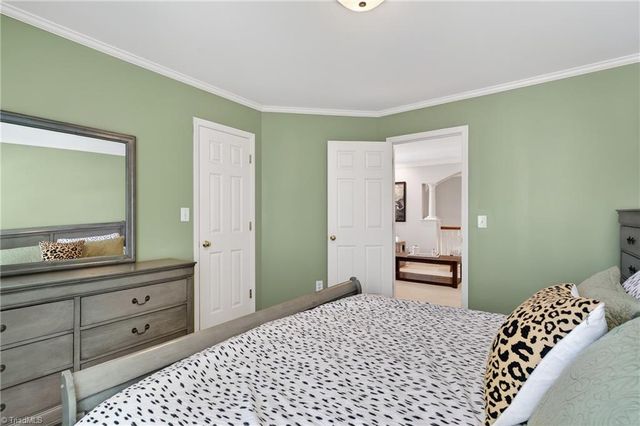 3205 Timberoak Court, Greensboro, NC 27410