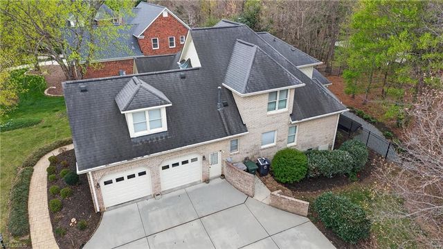 3205 Timberoak Court, Greensboro, NC 27410
