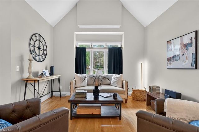 3205 Timberoak Court, Greensboro, NC 27410