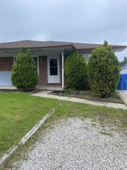 31779 Ryan Road, Warren, MI 48092