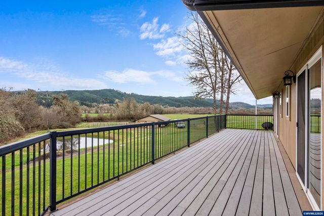 26630 SW Thomson Mill Rd, Sheridan, OR 97378