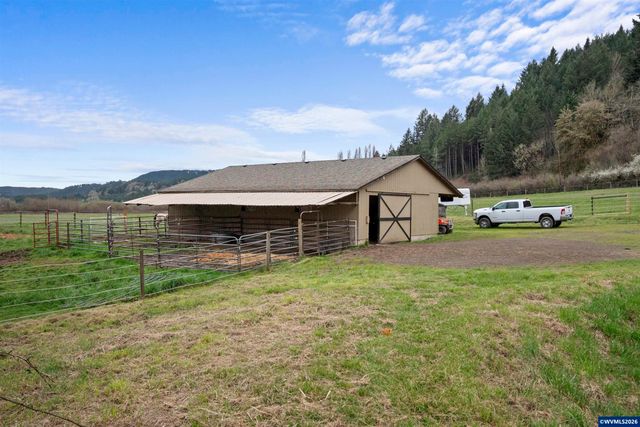 26630 SW Thomson Mill Rd, Sheridan, OR 97378
