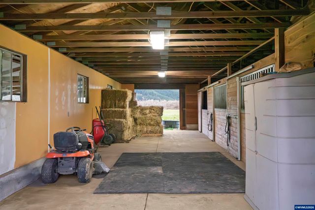 26630 SW Thomson Mill Rd, Sheridan, OR 97378