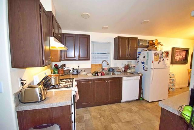 2950 Iris Avenue 33, San Diego, CA 92154