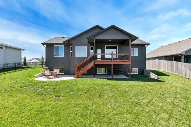 3318 S Capri Ct, Wichita, KS 67210