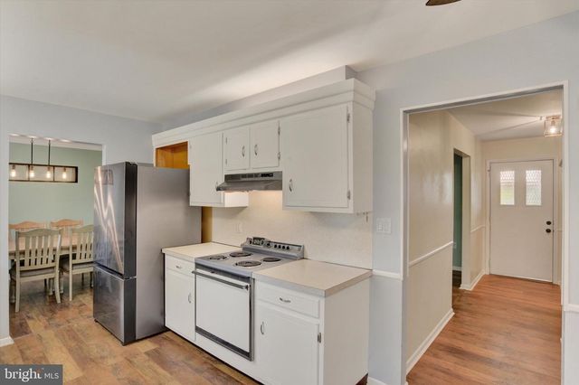 208 FAIRWAY DRIVE, Mechanicsburg, PA 17055