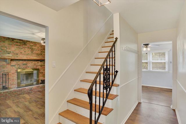 208 FAIRWAY DRIVE, Mechanicsburg, PA 17055