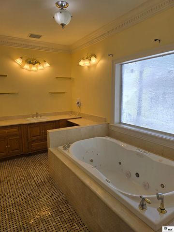 1800 UNIVERSITY PLACE, Monroe, LA 71203