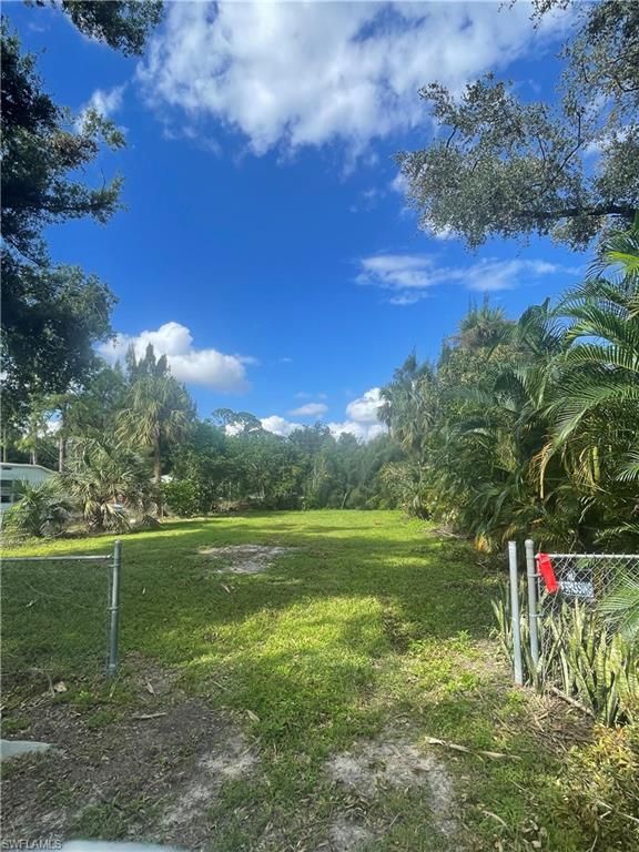 348 Capitol ST, NORTH FORT MYERS, FL 33903 — photo 3