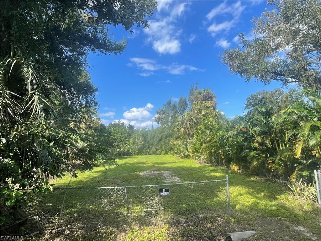 348 Capitol ST, NORTH FORT MYERS, FL 33903 — photo 5