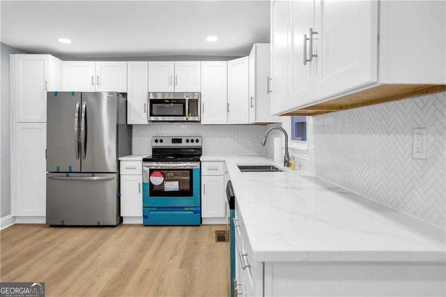 2000 Fairburn Road, Atlanta, GA 30331