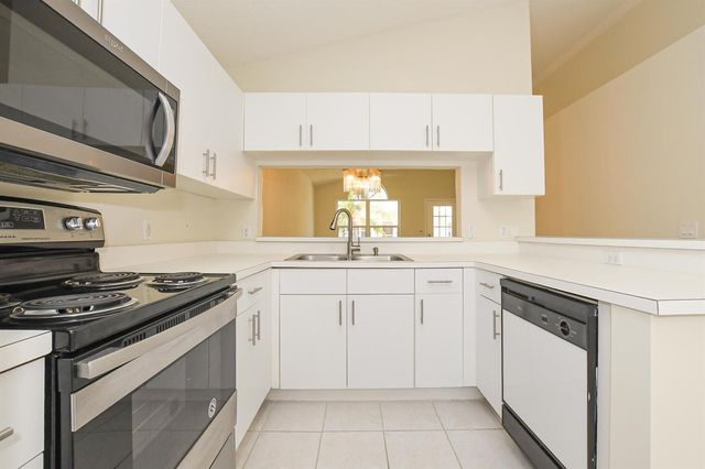 1121 NW Lombardy Drive, Port St. Lucie, FL 34986