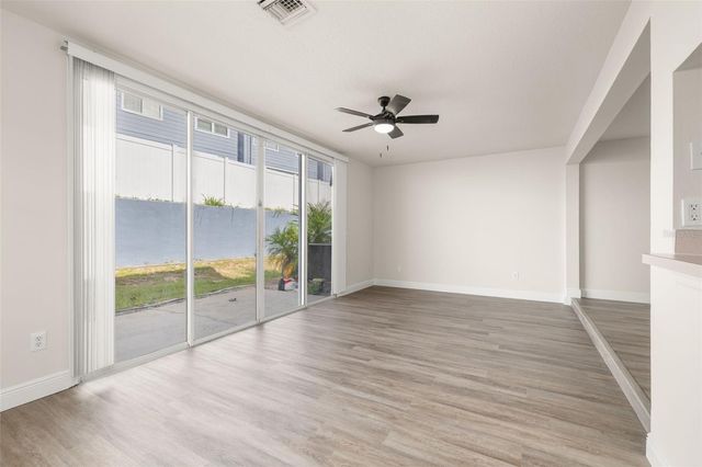 142 MANGO DRIVE, Davenport, FL 33897