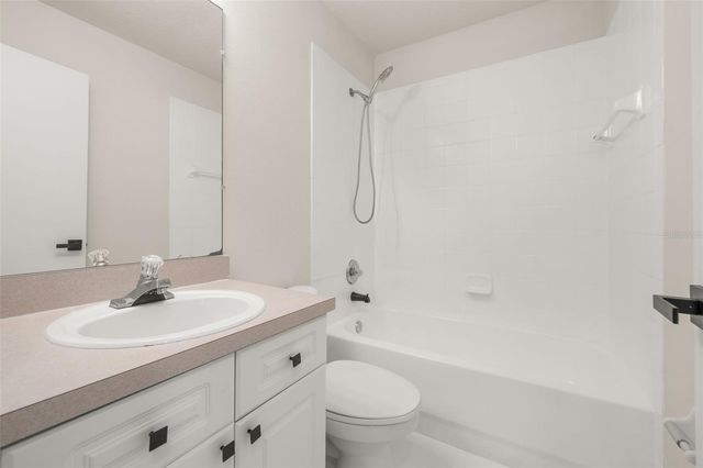 142 MANGO DRIVE, Davenport, FL 33897