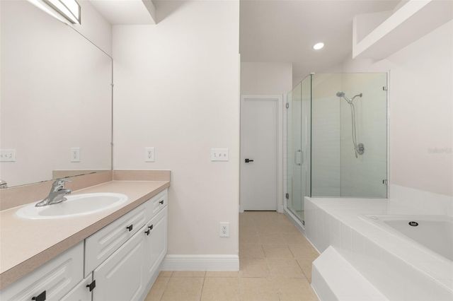 142 MANGO DRIVE, Davenport, FL 33897