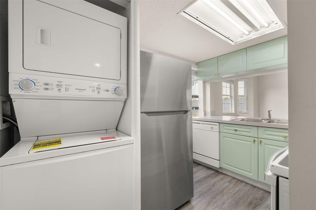 142 MANGO DRIVE, Davenport, FL 33897