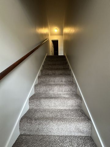 825 Decoy Ct, Oak Grove, KY 42262