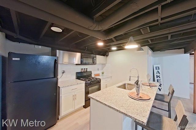 695 Livernois Street 4, Ferndale, MI 48220