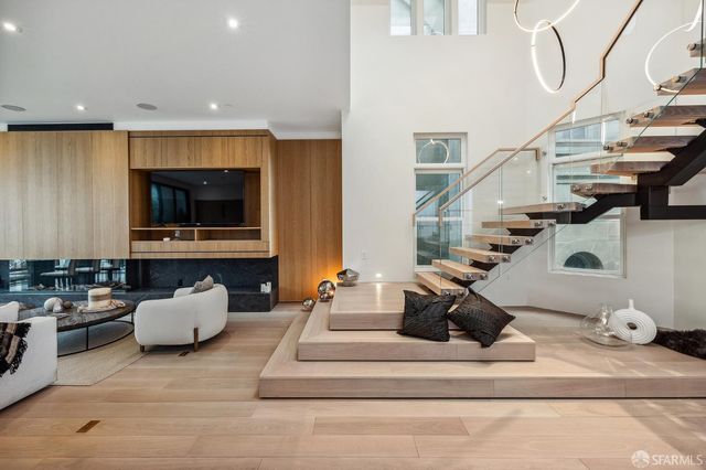 2020 Webster Street, San Francisco, CA 94115