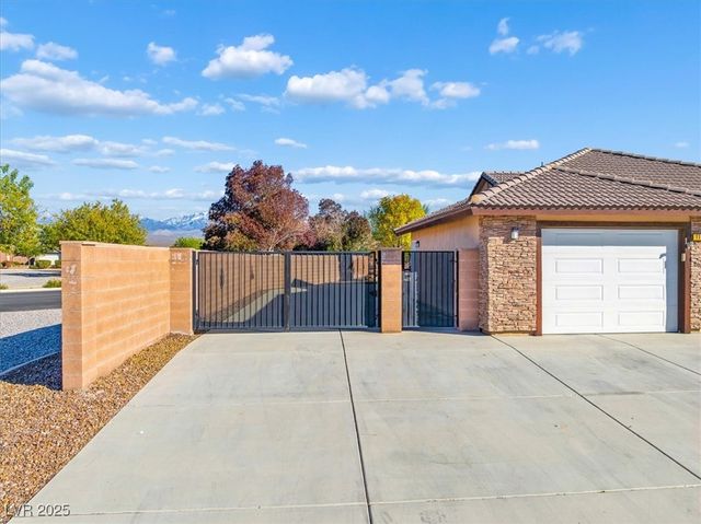 111 Mondale Court, Pahrump, NV 89048