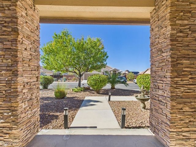 111 Mondale Court, Pahrump, NV 89048