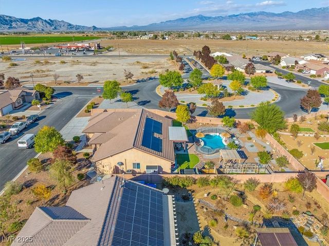 111 Mondale Court, Pahrump, NV 89048