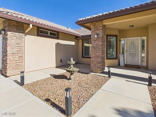 111 Mondale Court, Pahrump, NV 89048
